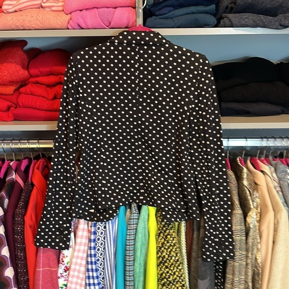 Loft knit navy with tan polka dots open front blazer size 2 - Picture 3 of 3